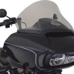 23100567 FLTR - 2015+ - FLARE WINDSHIEL